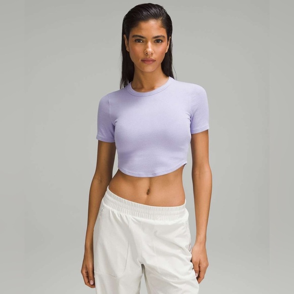 Lululemon Hold Tight Cropped T-Shirt- Lilac Smoke - Picture 1 of 5